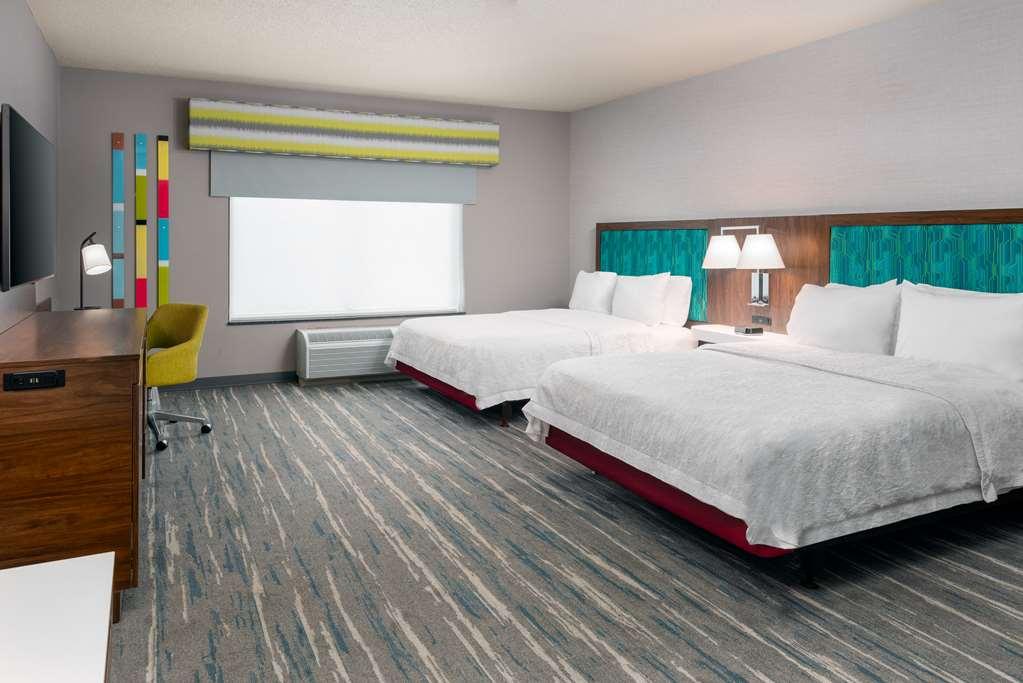 Hampton Inn And Suites Hartford/Farmington Room photo