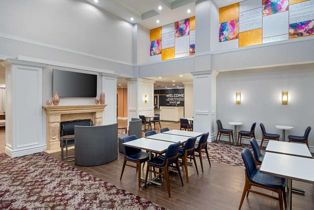 Hampton Inn And Suites Hartford/Farmington Restaurant photo